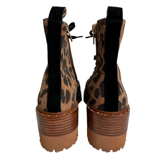 NWOT Vince Camuto Debsen Lug Sole Leopard Print Lace-Up Boots Size 7 1/2 - Picture 3 of 8